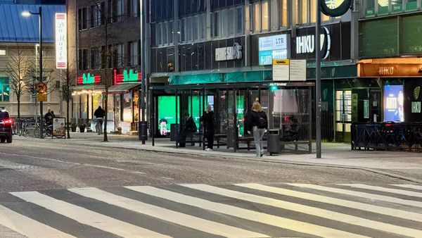 Oulu Pekuri E southbound, inside