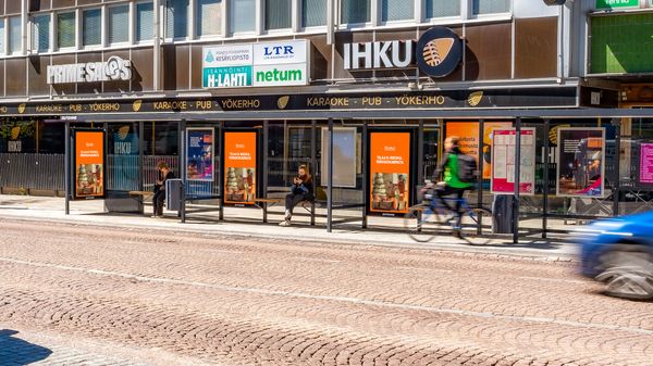 Oulu Pekuri E southbound, inside
