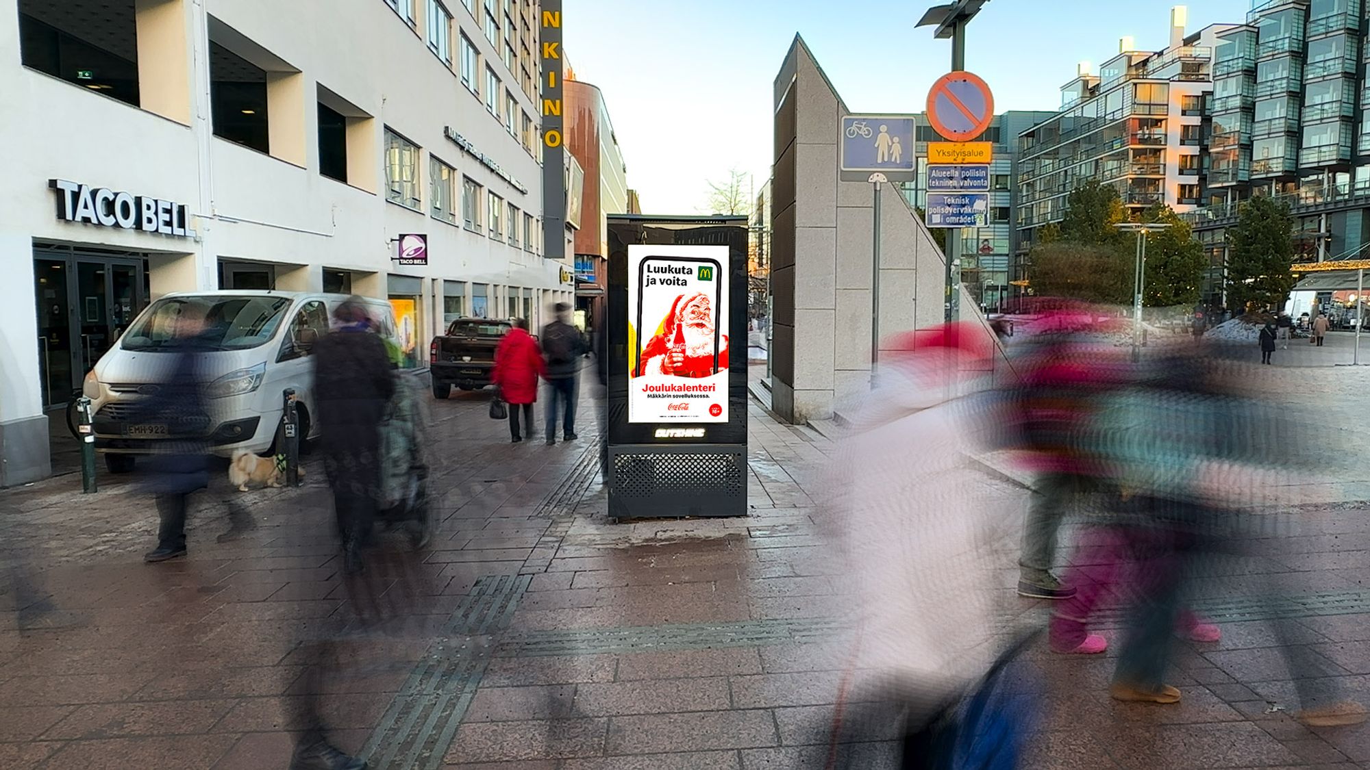 Helsinki-Kamppi Tennispalatsi C-Coca-cola.jpg