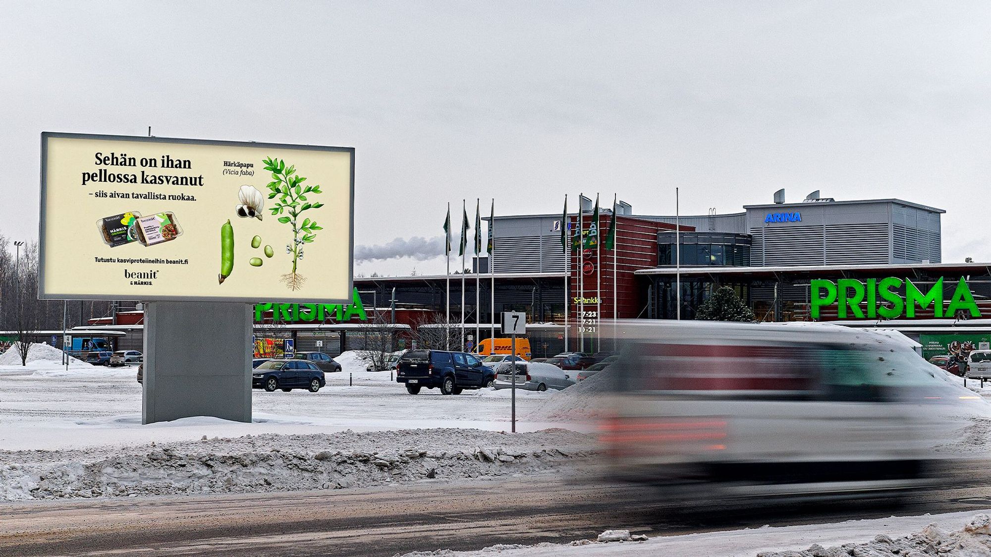 Picture of a screen in Oulu Prisma Linnanmaa during winter