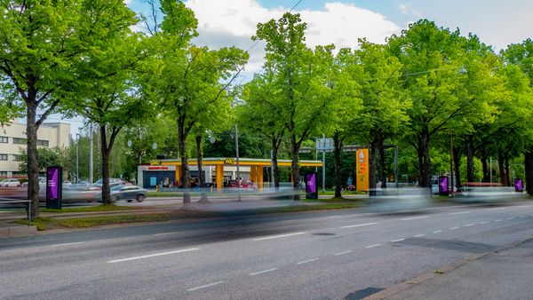 Käpylä Mäkelänkatu Liikuntapuisto Southbound