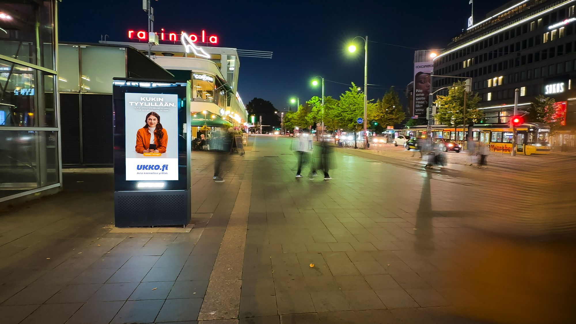 Helsinki-Kamppi Simonkatu A-Ukko.jpg