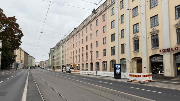Töölö Mannerheimintie Savilankatu Northbound
